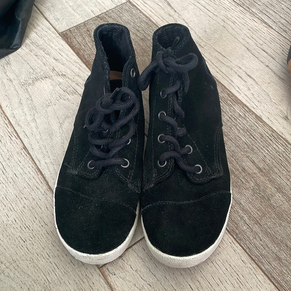 Toms high-top suede sneakers
